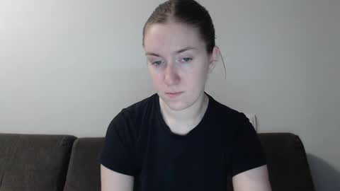Snapshot of lily_love_x chatting on January 31, 2025, 6:02 am lily_love_x online show from January 31, 2025, 6:02 am