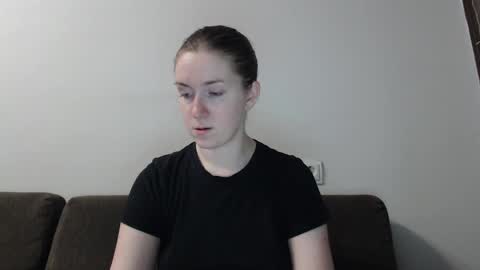 Snapshot of lily_love_x chatting on February 2, 2025, 11:21 pm lily_love_x online show from February 2, 2025, 11:21 pm