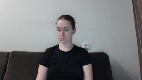 Snapshot of lily_love_x chatting on February 4, 2025, 4:05 am lily_love_x online show from February 4, 2025, 4:05 am