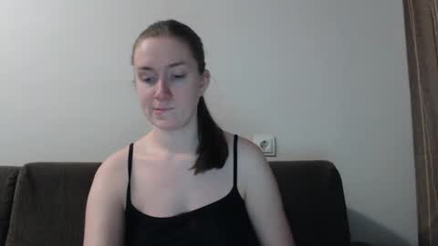 Snapshot of lily_love_x chatting on February 20, 2025, 11:54 pm lily_love_x online show from February 20, 2025, 11:54 pm