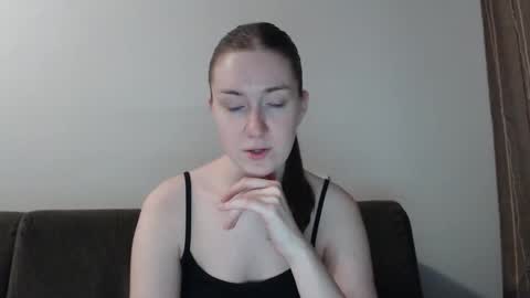 Snapshot of lily_love_x chatting on March 11, 2025, 3:05 am lily_love_x online show from March 11, 2025, 3:05 am