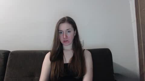 Snapshot of lily_love_x chatting on September 8, 2025, 11:04 pm lily_love_x online show from September 8, 2025, 11:04 pm