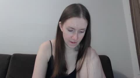 Snapshot of lily_love_x chatting on May 21, 2026, 6:31 am lily_love_x online show from May 21, 2026, 6:31 am