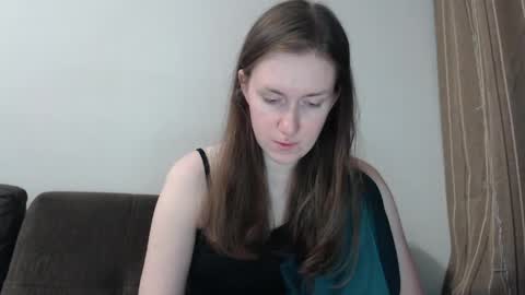 Snapshot of lily_love_x chatting on June 7, 2026, 11:52 pm lily_love_x online show from June 7, 2026, 11:52 pm