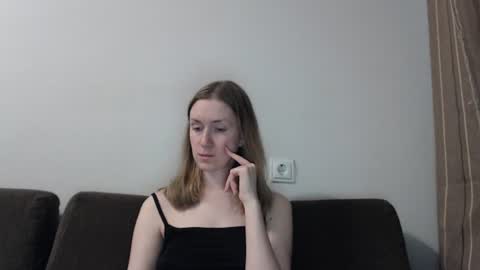 lily_love_x online show from July 15, 2026, 11:10 pm