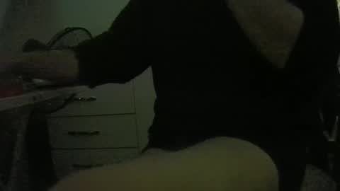 lily lovelyman online show from December 28, 2024, 8:37 am