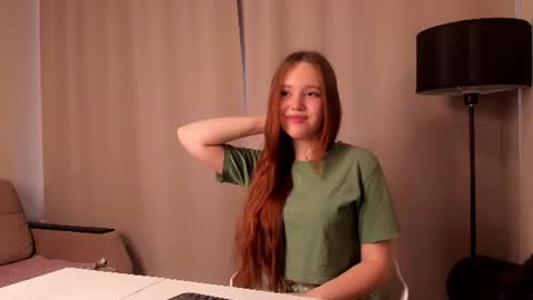 Snapshot of lily_mclovin chatting on July 7, 2026, 6:58 am lilith online show from July 7, 2026, 6:58 am
