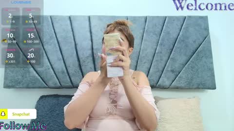 LILY MEGHAN online show from January 8, 2026, 9:50 pm