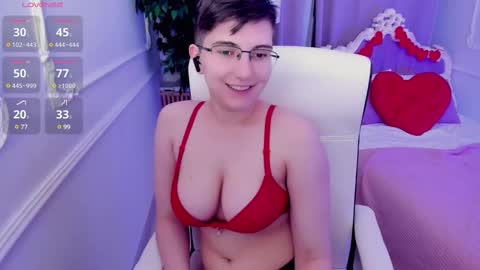 Lily online show from February 15, 2025, 3:28 pm