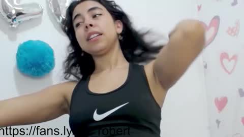 Lily Roberts online show from September 14, 2025, 3:27 am