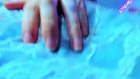 lily_stone04 online show from December 4, 2025, 8:01 am