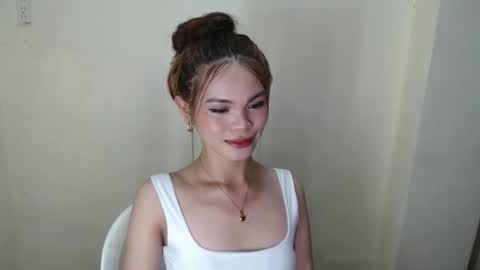 Youre pleasure Lily online show from December 18, 2024, 3:22 pm