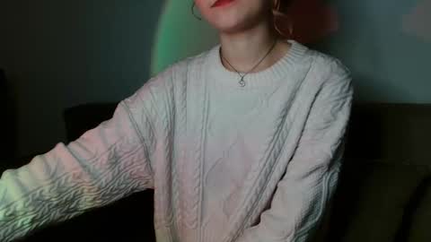 Snapshot of lily_tayberry chatting on March 23, 2026, 5:17 pm small lily online show from March 23, 2026, 5:17 pm