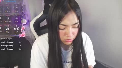 Snapshot of lily_waist chatting on October 29, 2025, 3:25 pm lily_waist online show from October 29, 2025, 3:25 pm