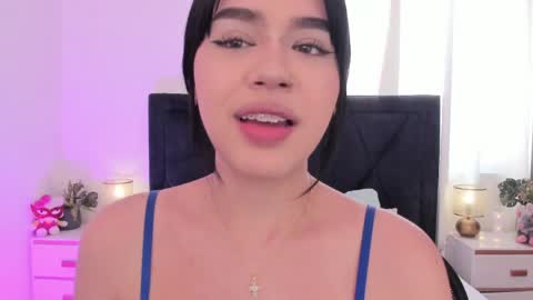 Snapshot of lily_woodz chatting on April 12, 2026, 3:06 pm LilyWoodz online show from April 12, 2026, 3:06 pm