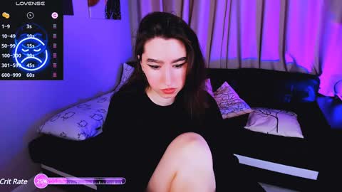 LILY online show from February 6, 2025, 7:13 am