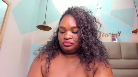 Lily online show from January 15, 2025, 12:47 pm