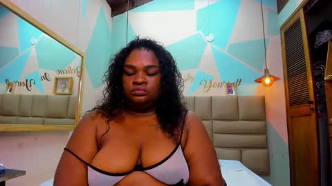 Lily online show from January 18, 2025, 9:13 am
