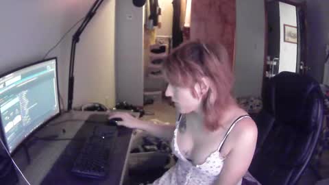 Snapshot of lilybvixen chatting on October 16, 2025, 1:34 pm lilybvixen online show from October 16, 2025, 1:34 pm