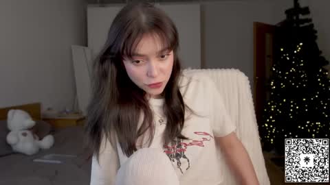 Lily   online show from December 11, 2024, 4:20 pm