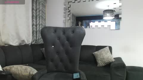 Snapshot of lilyford_ chatting on June 10, 2026, 5:50 am lily online show from June 10, 2026, 5:50 am