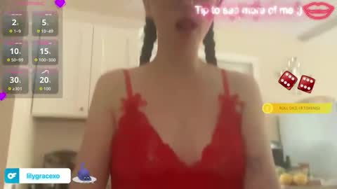 Lily Grace online show from May 7, 2026, 1:55 am