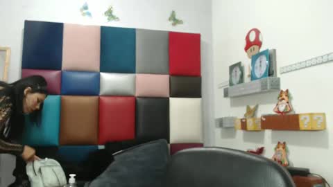 Snapshot of lilyjamesx chatting on January 19, 2025, 2:49 pm lilyjamesx online show from January 19, 2025, 2:49 pm