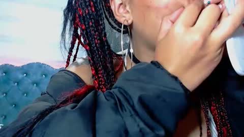 Snapshot of lilyjamesx chatting on February 16, 2025, 12:19 am lilyjamesx online show from February 16, 2025, 12:19 am