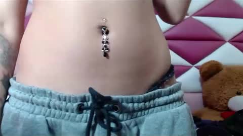 Snapshot of lilyjamesx chatting on February 24, 2025, 8:47 pm lilyjamesx online show from February 24, 2025, 8:47 pm