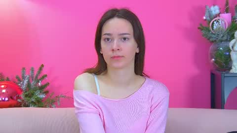 Lily online show from December 18, 2025, 7:14 am