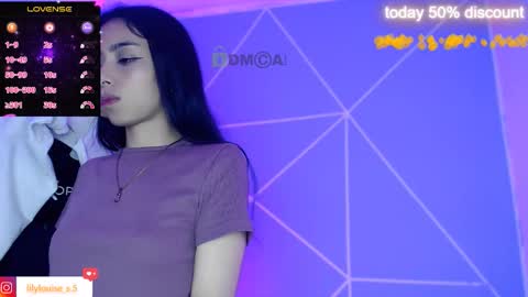 Liliana louise online show from December 3, 2025, 8:29 pm