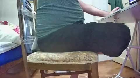 lilylovelyman50 online show from May 7, 2026, 7:19 pm