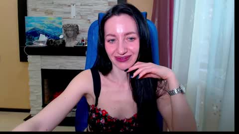 Lily online show from February 28, 2025, 6:32 am