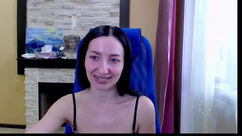 Lily online show from March 1, 2025, 7:51 am