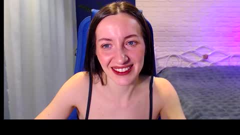 Lily online show from December 4, 2025, 6:34 am