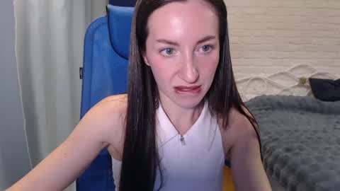 Lily online show from August 6, 2026, 9:00 am