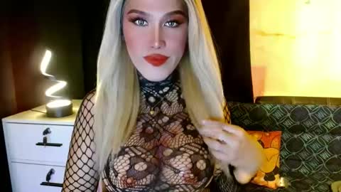 IM YOUR TRUE GODESS Lilymonstercock online show from December 4, 2024, 2:59 pm