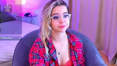 Rose online show from September 25, 2025, 5:44 am