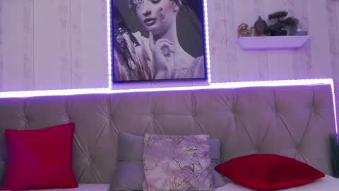      online show from March 11, 2025, 10:07 am