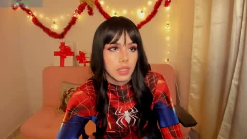 Snapshot of lilyrouse_ chatting on December 28, 2024, 2:01 am lily help me to collect more cosplay online show from December 28, 2024, 2:01 am
