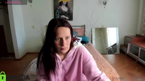 Hi Im Lily online show from April 23, 2026, 7:52 am