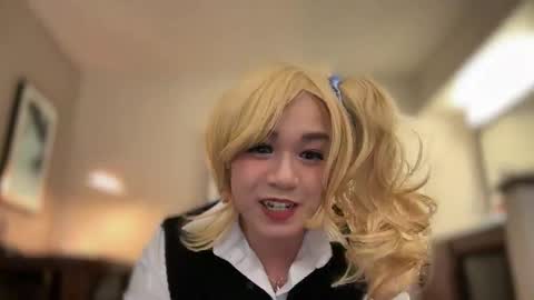 lilyxoxoxo online show from January 13, 2025, 5:01 am