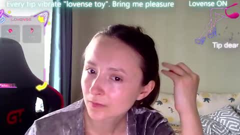 LilyXSky online show from June 14, 2026, 12:07 pm