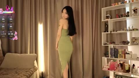 Lin Use menu to play with me  online show from May 19, 2026, 2:34 pm