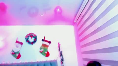 Snapshot of lina_bedoya chatting on December 22, 2024, 10:28 am Lina Bedoya online show from December 22, 2024, 10:28 am