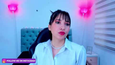Snapshot of lina_bedoya chatting on January 28, 2025, 11:49 am Lina Bedoya online show from January 28, 2025, 11:49 am
