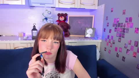 Lina blueeyed    GMT3 1100-1700 Mon Wed Thu Sat Sun online show from December 11, 2024, 2:22 pm
