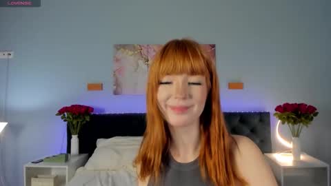 Snapshot of lina_blueeyed chatting on September 28, 2025, 8:20 am Lina blueeyed GMT3 1100-1700 Mon Wed Thu Sat Sun online show from September 28, 2025, 8:20 am