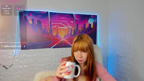 Snapshot of lina_blueeyed chatting on October 14, 2025, 9:10 am Lina blueeyed GMT3 1100-1700 Mon Wed Thu Sat Sun online show from October 14, 2025, 9:10 am