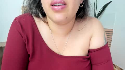 Lina Browm online show from May 2, 2026, 8:58 pm